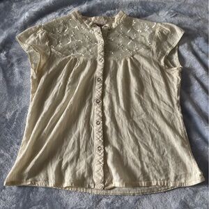 Women's Dainty Soft Yellow Cap-Sleeve Buttoned Top with Floral Embroidery